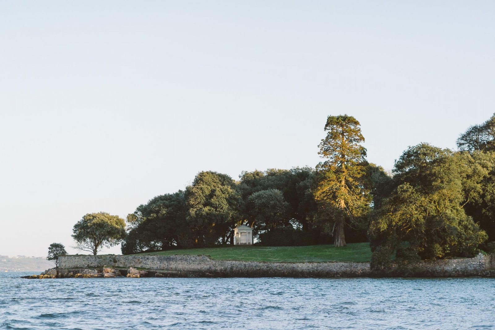 Drake's Island from the Cremyll ferry. Photograph by Ivo Dukić.