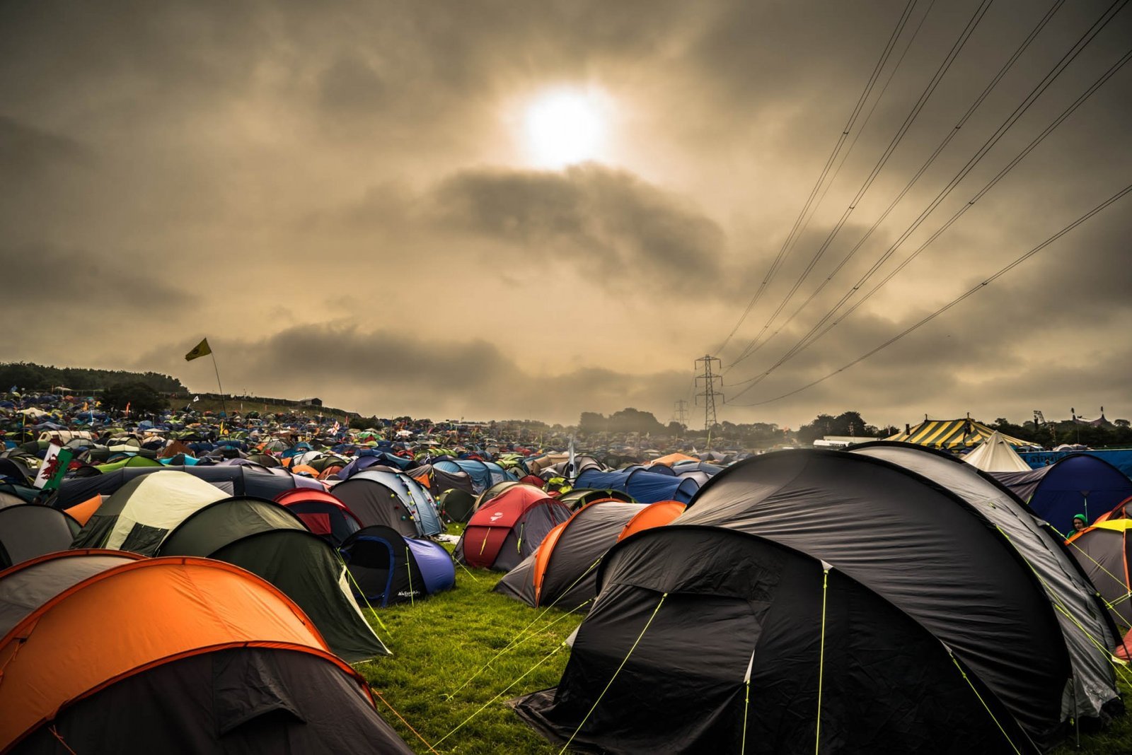 Sea of Tents. Photograph by Ivo Dukić.