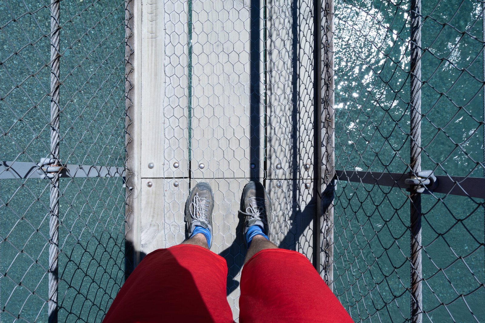 Bridge crossing near Wanaka, Blue Pools Track. New Zealand. Photograph by Ivo Dukić.